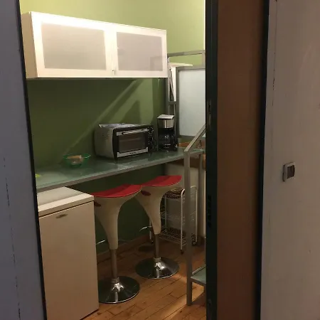 A Look At Piazza Plebiscito Apartman Nápoly